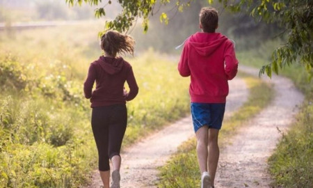 খাবার খাওয়ার পর ১০ মিনিট হাঁটলে পাবেন যে ৭ উপকার