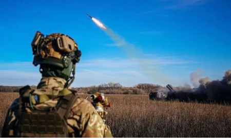 ইউক্রেনকে ভূমি ছাড়তে হবে, অস্ত্র কমাতে হবে, যুদ্ধ বন্ধ করতে যুক্তরাষ্টের ‘গোপন’ চুক্তি