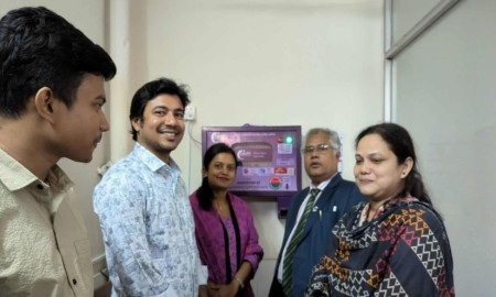 নারী শিক্ষার্থীদের জন্য তিতুমীর কলেজে ছাত্রদল নেতার উদ্যোগে ভেন্ডিং মেশিন স্থাপন