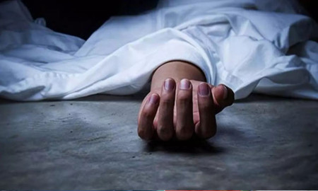 মেহেদির রঙ না মুছতেই বিশ্ববিদ্যালয় পড়ুয়া নববধূ ঝুলন্ত লাশ উদ্ধার