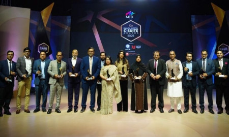 ২৪ শীর্ষ কর্পোরেট কর্মকর্তা পেলেন বাংলাদেশ সি-স্যুট অ্যাওয়ার্ডস