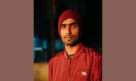 ক্রিকেট ম্যাচ চলাকালে স্কুলের টিনসেড ভবনের চাল ভেঙে এক শিক্ষার্থীর মৃত্যু