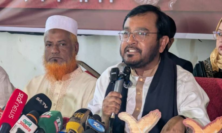 ‘পুলিশ, ডিসি-এসপি নিয়ন্ত্রণে থাকলেই যদি নির্বাচন, তাহলে মানুষের দরকার কী?’