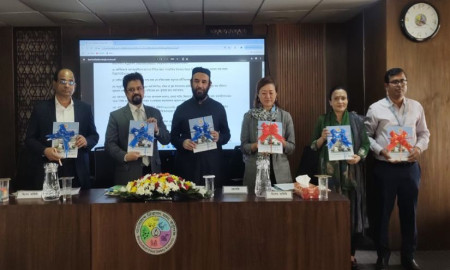 রেস্তোরাঁর জন্য নিরাপদ খাদ্য ও স্বাস্থ্যবিধি বিষয়ক নির্দেশিকা বইয়ের মোড়ক উন্মোচন