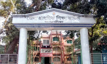 ভোট কেন্দ্রের জন্য প্রস্তুত সাতক্ষীরার ১৮৫ প্রাথমিক বিদ্যালয়, বরাদ্দ ৬৪ লাখ টাকা