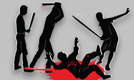 মোহাম্মদপুরে বাসার সামনে যুবককে কুপিয়ে হত্যা, আহত বাবাও