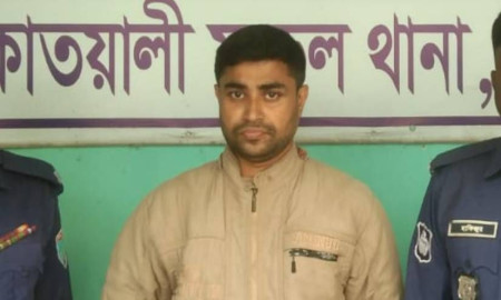 ছাত্রীকে ইভটিজিংয়ের ঘটনায় যবিপ্রবি প্রশাসনের মামলা, অভিযুক্ত যুবক গ্রেপ্তার