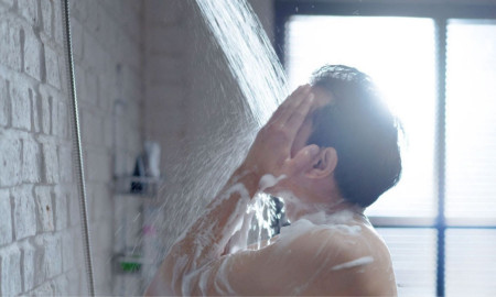 জুমার দিন গোসল করা কি জরুরি?