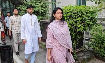 বেগম খালেদা জিয়ার শারীরিক অবস্থা জানতে হাসপাতালে এনসিপির তিন নেতা