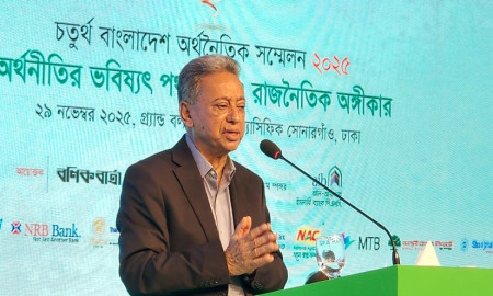 ‘টাকা ছাপিয়ে ঋণ নিয়ে অর্থনীতি টেকসই হয় না, বিনিয়োগে নজর দেবে বিএনপি’