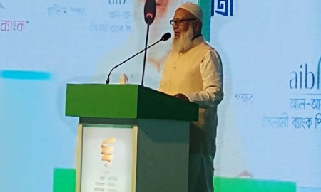 বিশ্ববিদ্যালয় শিক্ষার্থীরা বিদেশে গিয়ে আসছেন না, আমরা মেধাগুলো দেশে ফেরানোর পক্ষে 