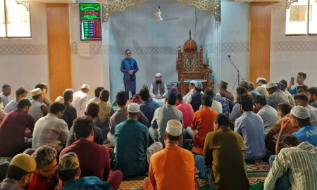 খালেদা জিয়ার সুস্থতা কামনায় নজরুল বিশ্ববিদ্যালয়ে সাদা দলের দোয়া মাহফিল