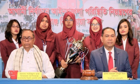 নির্বাচন করতে চাইলে উপদেষ্টাদের এখনই পদত্যাগ করা উচিত: সাইফুল হক