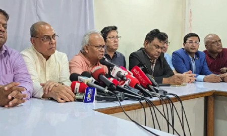 খালেদা জিয়ার সর্বশেষ শারীরিক অবস্থা জানালেন রিজভী