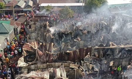 গাজীপুরে দুটি কলোনিতে আগুন, ভস্মীভূত অন্তত ৭৫ ঘর