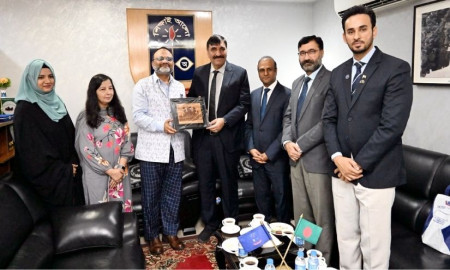 শিক্ষা-গবেষণায় ঢাবির সঙ্গে কাজ করতে চায় পাকিস্তান