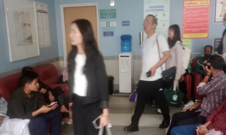 খালেদা জিয়ার চিকিৎসায় বিদেশি মেডিকেল টিম এখন এভারকেয়ারে