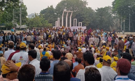 কাল থেকে স্বাস্থ্য অধিদপ্তরে লাগাতার অবস্থান স্বাস্থ্য সহকারীদের