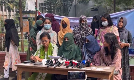 ইডেন নারীদের জন্য সংরক্ষণের দাবি, দুই দিনের মধ্যে ক্লাসে ফেরার আল্টিমেটাম