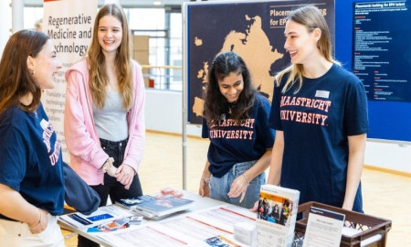 স্নাতকোত্তরে-স্কলারশিপ-দিচ্ছে-নেদারল্যান্ডসের-মাস্ট্রিক্ট-ইউনিভার্সিটি-জীবযাত্রার-খরচসহ-থাকছে-যেসব-সুবিধা