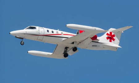 ‘কারিগরি ত্রুটি’র কারণে কাতার থেকে উড্ডয়নের অপেক্ষায় এয়ার অ্যাম্বুলেন্স