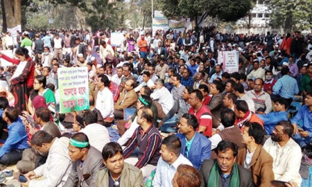 প্রাথমিক শিক্ষকদের কমপ্লিট শাটডাউন কর্মসূচি স্থগিত