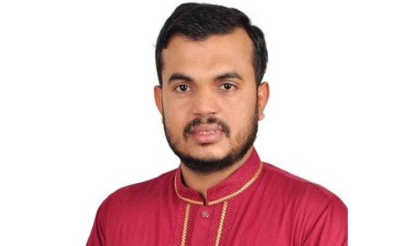 এনসিপির পাঁচ নেতার বিরুদ্ধে নিজ দলের এক অন্তঃসত্ত্বা নেত্রীর মামলা