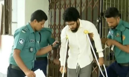 কুয়েটে নির্যাতন: শিক্ষার্থীদের শাস্তি হলেও শিক্ষক-কর্মকর্তাদের বিষয়ে অগ্রগতি নেই