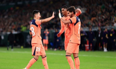 গোল বন্যার ম্যাচে বেতিকে উড়িয়ে দিল বার্সেলোনা, টরেসের হ্যাটট্রিক