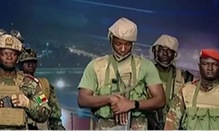 আফ্রিকার আরও একটি দেশের প্রেসিডেন্টকে অপসারণের ঘোষণা সেনাবাহিনীর 