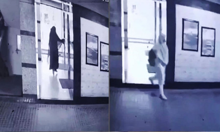 রাজধানীর ফ্ল্যাটে মা-মেয়েকে খুন, বোরকা পরে ঢুকে স্কুল ড্রেসে বের হন গৃহকর্মী!