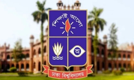 সন্ধ্যা ৬টার পর টিএসসি, হল এলাকায় মাইক ব্যবহারে নিষেধাজ্ঞা