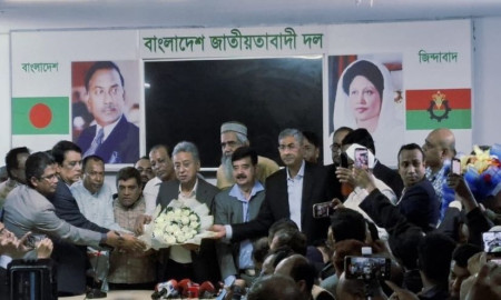 ধানের শীষের আশায় দল বিলুপ্ত করে বিএনপিতে যোগ দিলেন সেলিম