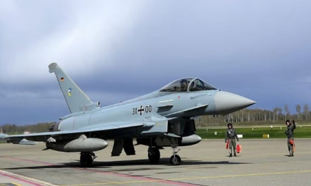 জঙ্গি বিমান ‘ইউরোফাইটার টাইফুন’ কিনছে বাংলাদেশ