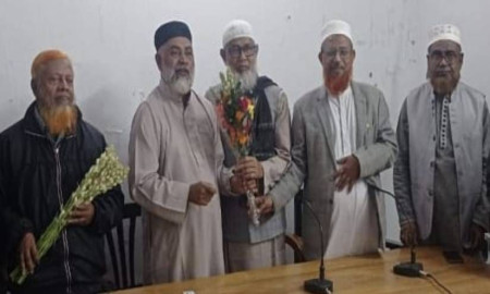 নেতাকর্মীদের নিয়ে জামায়াতে যোগ দিলেন সাবেক এমপি