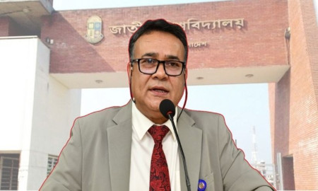 ম্যানেজিং কমিটি ও শিক্ষকরা দলীয় রাজনীতিতে জড়িয়ে শিক্ষাব্যবস্থা এখন ধ্বংসের দ্বারপ্রান্তে