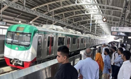 ৫ ঘণ্টা পর মেট্রোরেল চলাচল শুরু