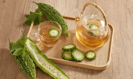 করলার চায়ে চুমুকেই পরিষ্কার হবে লিভার, জানুন নিয়ম ও উপকারিতা