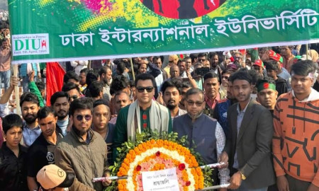 বিজয় দিবসে জাতীয় স্মৃতিসৌধে ডিআইইউর শ্রদ্ধা নিবেদন