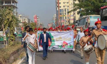 নোয়াখালীতে বর্ণাঢ্য আয়োজনে বিএনসিসির বিজয় দিবস উদযাপন