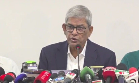 হাদির আততায়ীর বিচার এবং প্রতিটি মব  সন্ত্রাসের বিচার করতে হবে: মির্জা ফখরুল