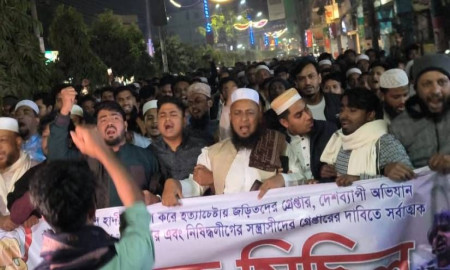 ওসমান হাদির খুনিদের বিচারের দাবিতে স্লোগানে স্লোগানে মুখর ফেনী