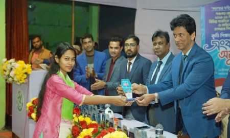 ঢাবি ও মেডিকেলসহ বিভিন্ন প্রতিষ্ঠানে চান্স পাওয়া ২০০ শিক্ষার্থীকে সংবর্ধনা