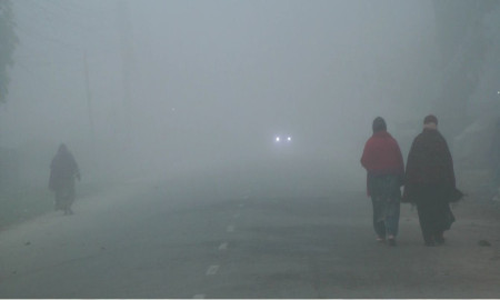 তিন বিভাগে ঘন কুয়াশার আভাস