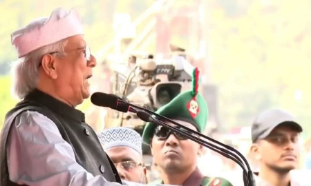 ওসমান হাদি যুগ যুগ ধরে আমাদের সঙ্গে থাকবেন: জানাজায় প্রধান উপদেষ্টা