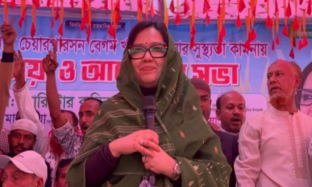 বাপ স্বতন্ত্র, বেটিও স্বতন্ত্র, সময়ই বলবে কপাল কেমন: রুমিন ফারহানা