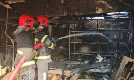 মিরসরাইয়ে অগ্নিকাণ্ডে ৫ দোকান ও ১২ আবাসিক কক্ষ ক্ষতিগ্রস্ত