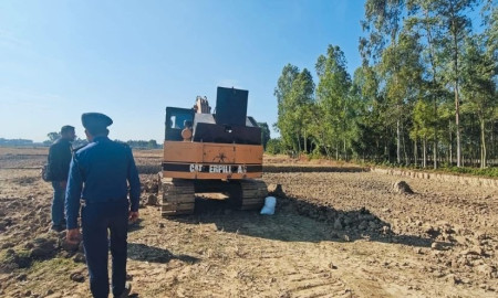 ‎নবীগঞ্জে অনুমতি ছাড়া কৃষিজমি থেকে মাটি কাটায় জরিমানা