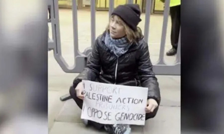 লন্ডনে ফিলিস্তিনিদের পক্ষে বিক্ষোভ থেকে গ্রেপ্তার গ্রেটা থুনবার্গ