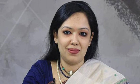 স্বতন্ত্র প্রার্থী হিসেবে নির্বাচন করবেন রুমিন ফারহানা